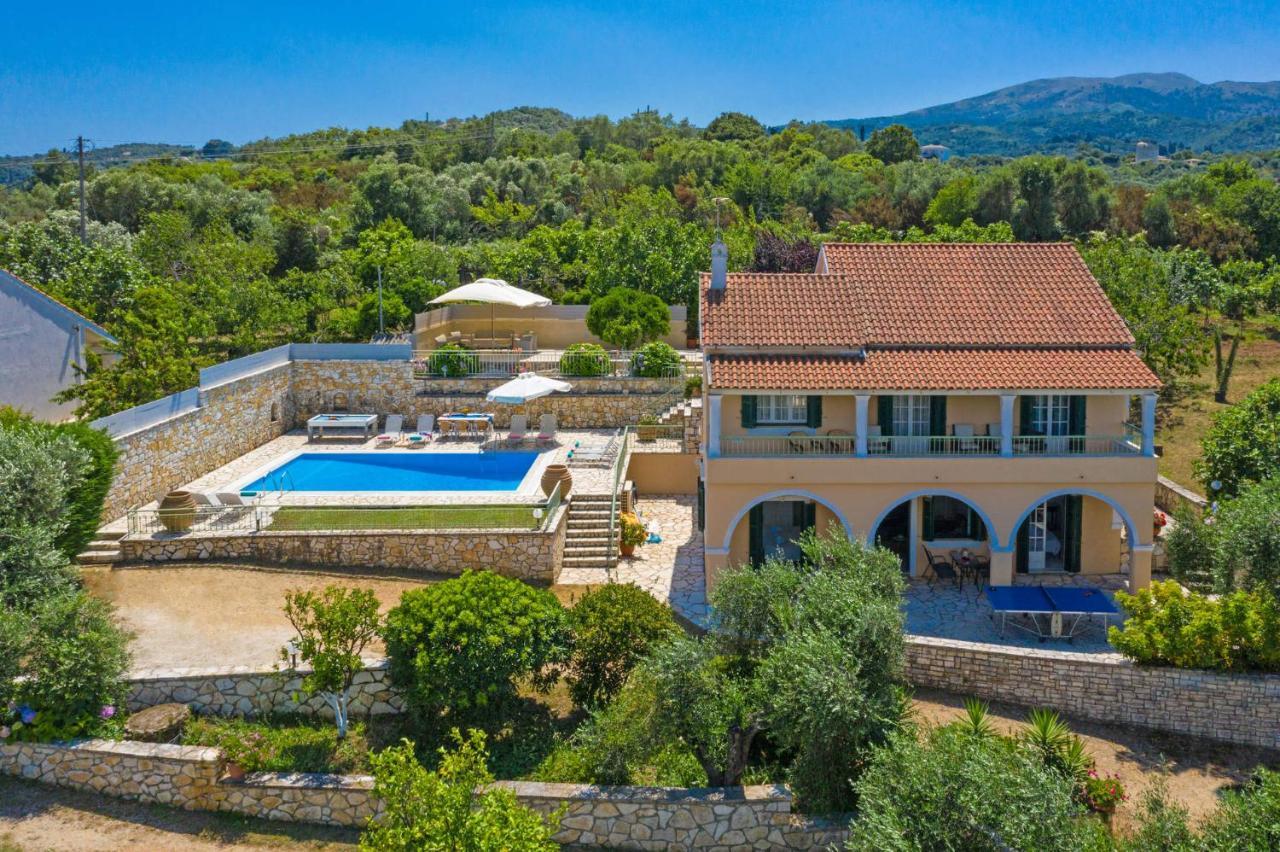 Villa Ftelias By Villa Plus Agios Stefanos  Buitenkant foto